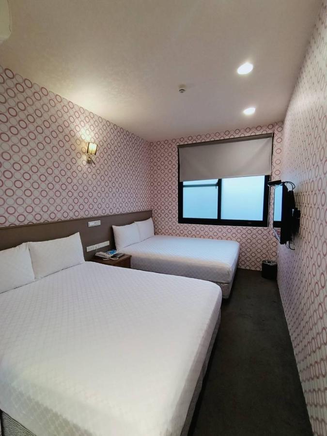 Taiwan Seven Days Boutique Hotel Taipei Exterior photo