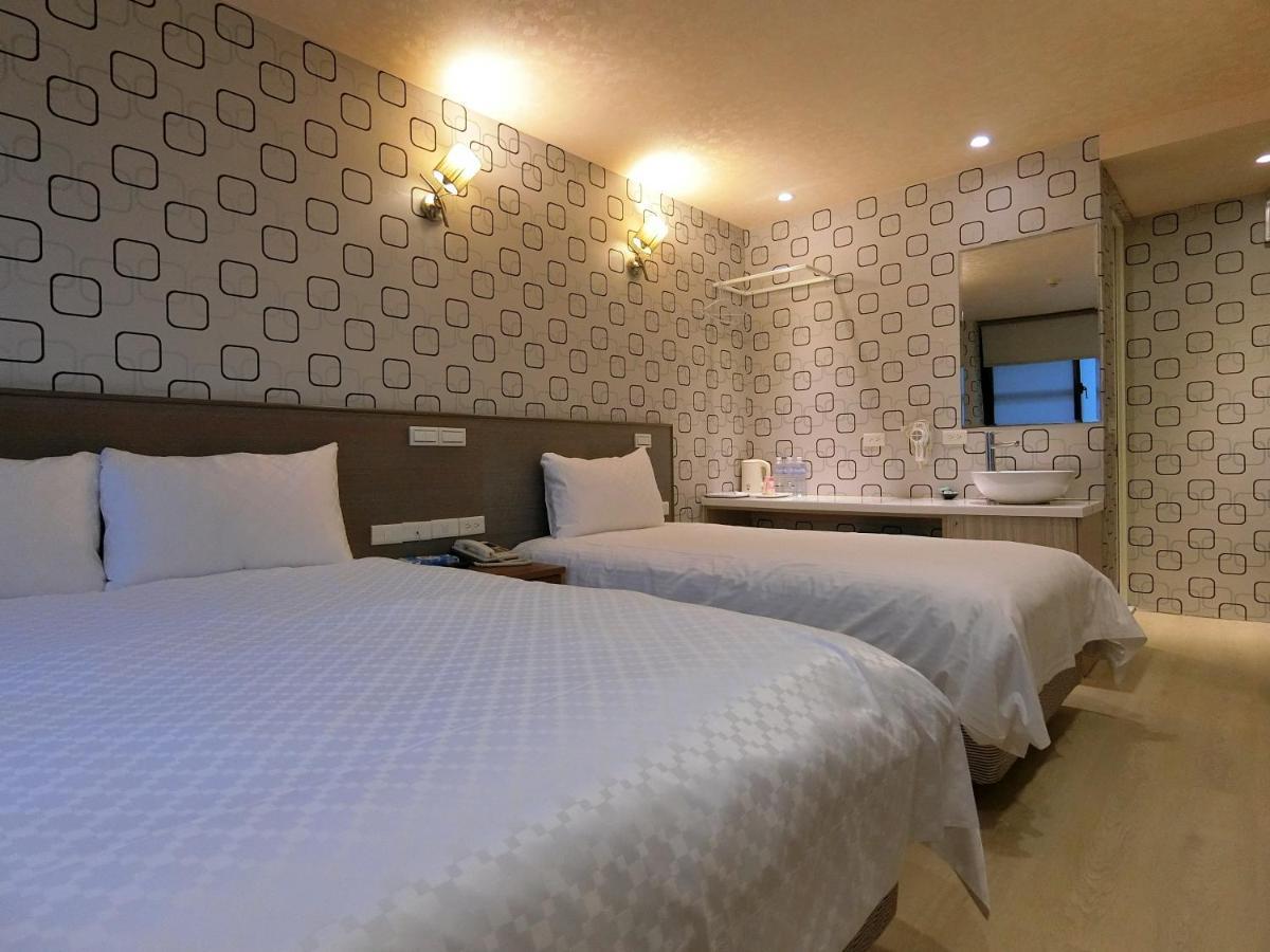 Taiwan Seven Days Boutique Hotel Taipei Exterior photo